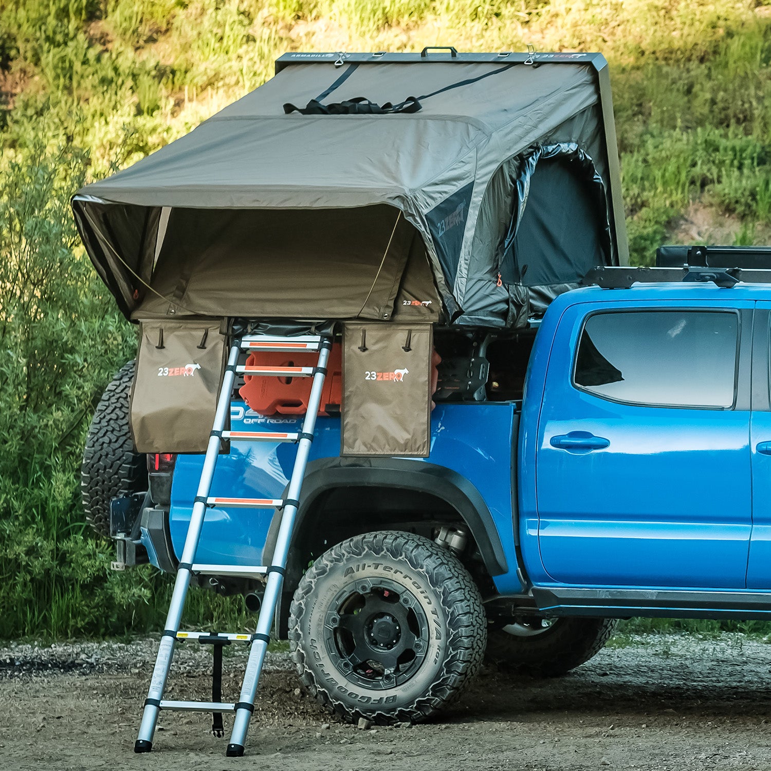 23 Zero Armadillo Truck Tent