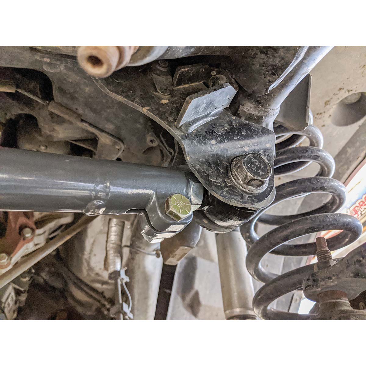 Synergy 2014+ RAM 2500/3500 Heavy Duty Adjustable Front Track Bar