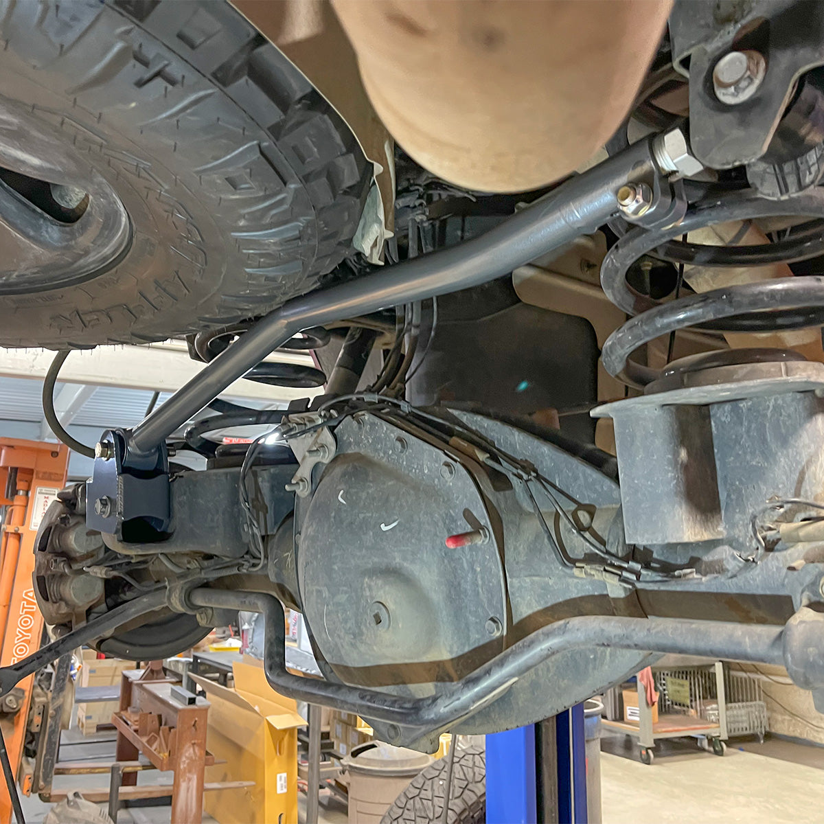 Synergy 2014+ RAM 2500 Heavy Duty Rear Adjustable Track Bar