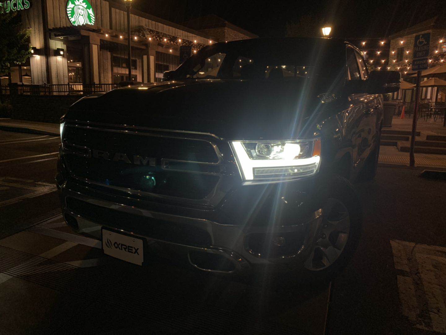 ALPHAREX LUXX LED Projector Headlights Jet-Black RAM 2019+ 1500
