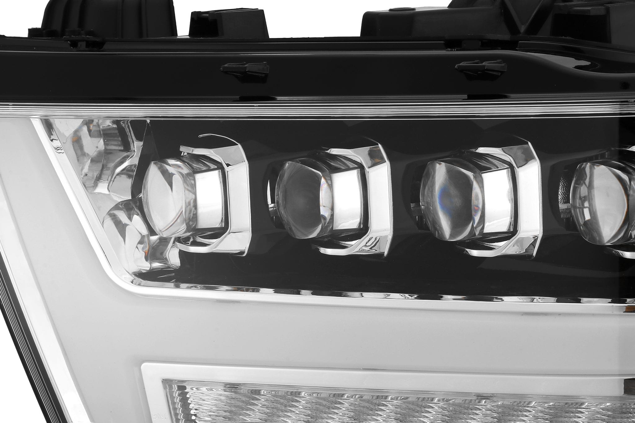 ALPHAREX NOVA LED Projector Headlights Chrome RAM 2019+ 1500