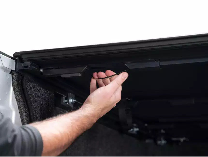 BAKFLIP MX4 TONNEAU COVER PREMIUM ALUMINUM - CHEVY/GMC 2015-19 2500/3500