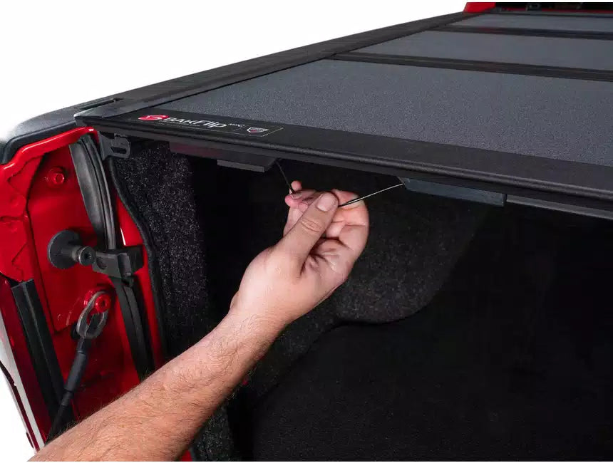 BAKFLIP MX4 TONNEAU COVER PREMIUM ALUMINUM - RAM 2010-24 2500/3500
