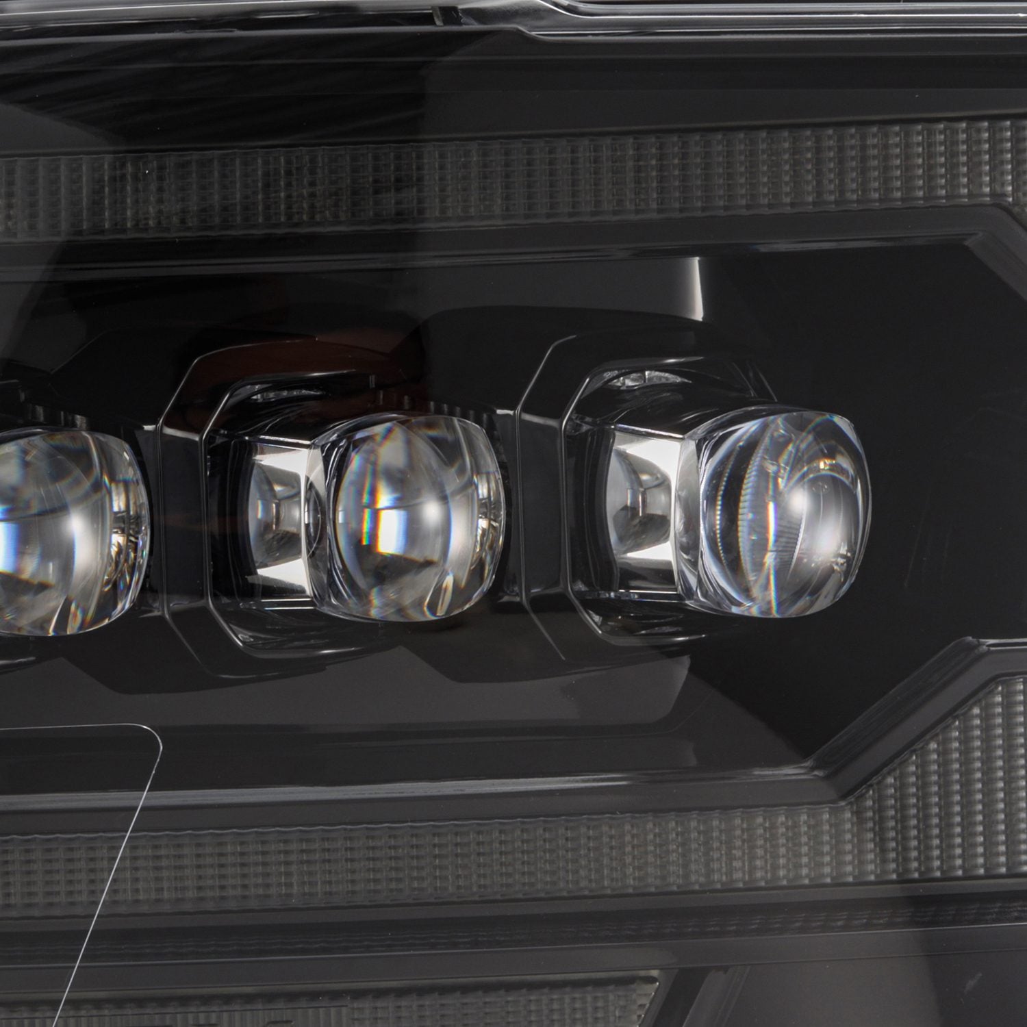 ALPHAREX NOVA LED Projector Headlights Alpha-Black RAM 2010-18 2500/3500