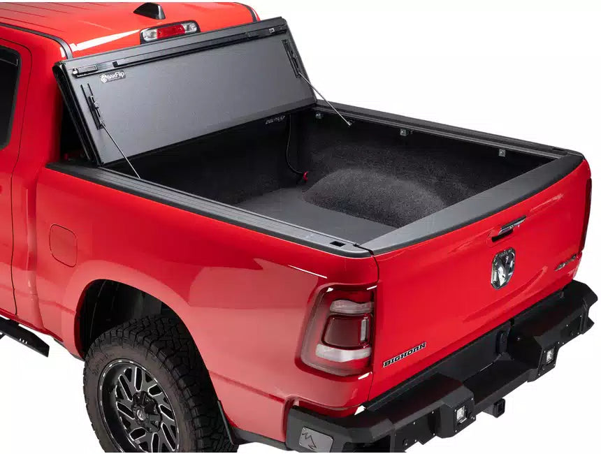 Open Bed and Tonneau Cover